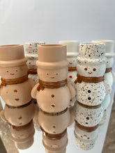 Last inn bildet i Galleri-visningsprogrammet, Jesmonite Snømann