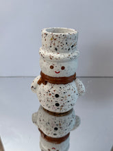 Last inn bildet i Galleri-visningsprogrammet, Jesmonite Snømann