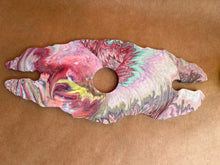 Last inn bildet i Galleri-visningsprogrammet, Jesmonite Vinglass holder