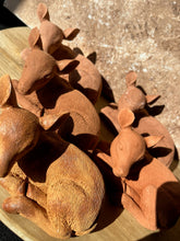 Last inn bildet i Galleri-visningsprogrammet, Jesmonite Hjort