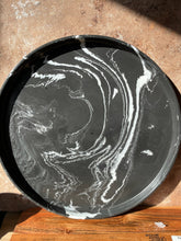 Last inn bildet i Galleri-visningsprogrammet, Jesmonite Fat 30 cm rundt med kant