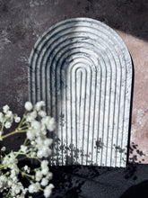 Last inn bildet i Galleri-visningsprogrammet, Jesmonite Dekorfat