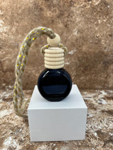 Last inn bildet i Galleri-visningsprogrammet, Duftflaske