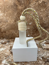 Last inn bildet i Galleri-visningsprogrammet, Duftflaske