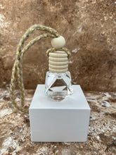 Last inn bildet i Galleri-visningsprogrammet, Duftflaske