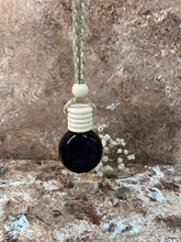 Last inn bildet i Galleri-visningsprogrammet, Duftflaske