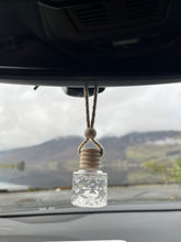 Last inn bildet i Galleri-visningsprogrammet, Duftflaske