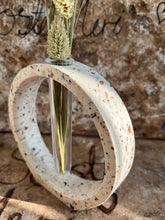 Last inn bildet i Galleri-visningsprogrammet, Jesmonite Vase Sara 14 x 14 cm