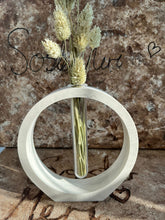 Last inn bildet i Galleri-visningsprogrammet, Jesmonite Vase Sara 14 x 14 cm