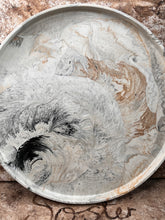 Last inn bildet i Galleri-visningsprogrammet, Jesmonite Fat 30 cm rundt med kant