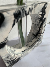 Last inn bildet i Galleri-visningsprogrammet, Jesmonite Vase Kari 11 x 11 cm