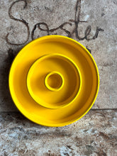 Last inn bildet i Galleri-visningsprogrammet, Jesmonite Rund lysestake