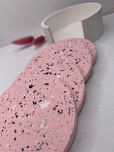 Last inn bildet i Galleri-visningsprogrammet, Jesmonite Brikkesett med holder