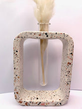 Last inn bildet i Galleri-visningsprogrammet, Jesmonite Vase Meri 14 x 10 cm