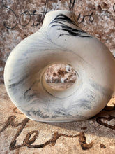 Last inn bildet i Galleri-visningsprogrammet, Jesmonite Vase Carla 15 x 13 cm