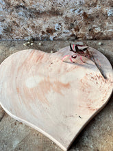 Last inn bildet i Galleri-visningsprogrammet, Jesmonite Stort hjertefat