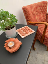 Last inn bildet i Galleri-visningsprogrammet, Jesmonite Spill 3 på rad