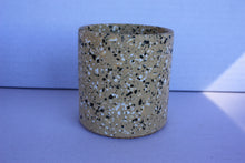 Last inn bildet i Galleri-visningsprogrammet, Jesmonite Krukke