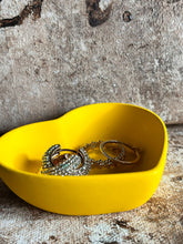 Last inn bildet i Galleri-visningsprogrammet, Jesmonite Skål hjerteformet