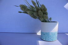 Last inn bildet i Galleri-visningsprogrammet, Jesmonite Krukke