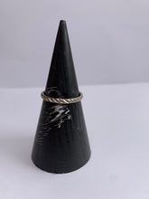 Last inn bildet i Galleri-visningsprogrammet, Jesmonite Ringholder