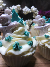 Last inn bildet i Galleri-visningsprogrammet, Såpe Cupcake Jul