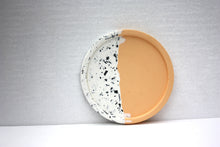 Last inn bildet i Galleri-visningsprogrammet, Jesmonite Brikke rund 10 cm