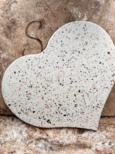 Last inn bildet i Galleri-visningsprogrammet, Jesmonite Stort hjertefat