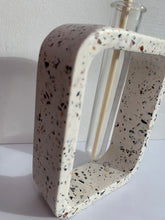 Last inn bildet i Galleri-visningsprogrammet, Jesmonite Vase Edna 15 x 9 cm