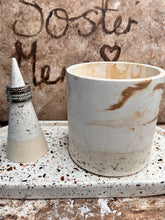 Last inn bildet i Galleri-visningsprogrammet, Jesmonite Ringholder