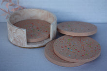 Last inn bildet i Galleri-visningsprogrammet, Jesmonite Brikkesett med holder