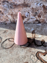 Last inn bildet i Galleri-visningsprogrammet, Jesmonite Ringholder