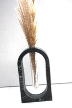 Last inn bildet i Galleri-visningsprogrammet, Jesmonite Vase Edna 15 x 9 cm