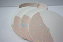 Last inn bildet i Galleri-visningsprogrammet, Jesmonite Brikkesett med holder