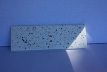 Last inn bildet i Galleri-visningsprogrammet, Jesmonite Fat rektangulært 10 x 29 cm