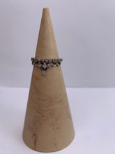 Last inn bildet i Galleri-visningsprogrammet, Jesmonite Ringholder