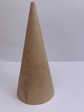 Last inn bildet i Galleri-visningsprogrammet, Jesmonite Ringholder