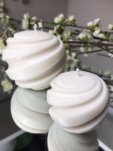 Last inn bildet i Galleri-visningsprogrammet, Dekorlys Spiral kule