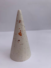 Last inn bildet i Galleri-visningsprogrammet, Jesmonite Ringholder