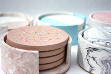 Last inn bildet i Galleri-visningsprogrammet, Jesmonite Brikkesett med holder