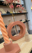 Last inn bildet i Galleri-visningsprogrammet, Jesmonite Vase Luciana 11 x 13 cm