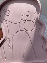 Last inn bildet i Galleri-visningsprogrammet, Jesmonite Fat med kvinneansikt