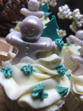 Last inn bildet i Galleri-visningsprogrammet, Såpe Cupcake Jul