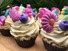 Last inn bildet i Galleri-visningsprogrammet, Såpe Cupcake