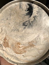 Last inn bildet i Galleri-visningsprogrammet, Jesmonite Fat 30 cm rundt med kant