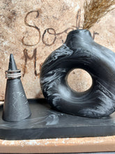 Last inn bildet i Galleri-visningsprogrammet, Jesmonite Vase Carla 15 x 13 cm