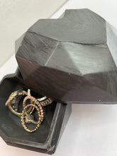 Last inn bildet i Galleri-visningsprogrammet, Jesmonite Hjerteformet skrin