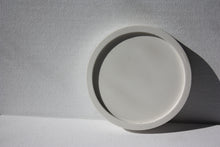 Last inn bildet i Galleri-visningsprogrammet, Jesmonite Brikke rund 8 cm