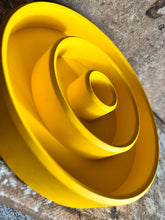 Last inn bildet i Galleri-visningsprogrammet, Jesmonite Rund lysestake