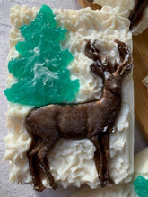 Last inn bildet i Galleri-visningsprogrammet, Såpe Hjort i skogen